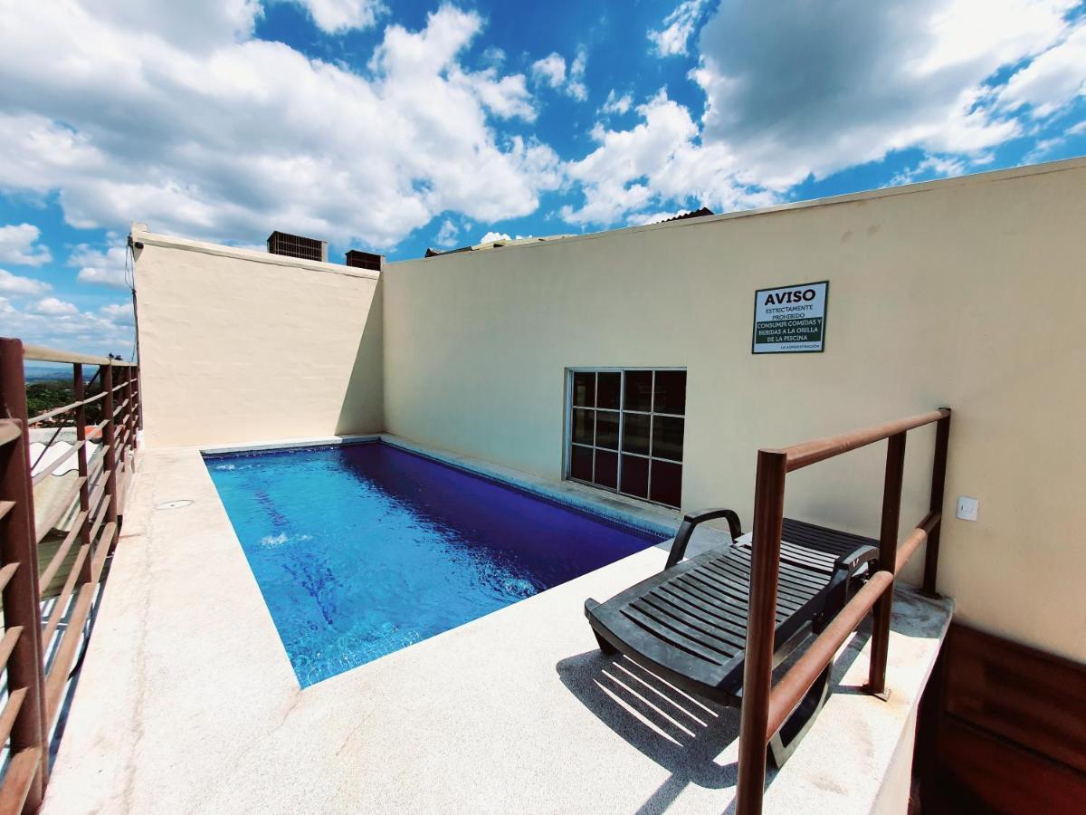 San Benito Flats Wifi 50Mg - 4 Huespedes - Parqueos Διαμέρισμα Σαν Σαλβαντόρ Εξωτερικό φωτογραφία